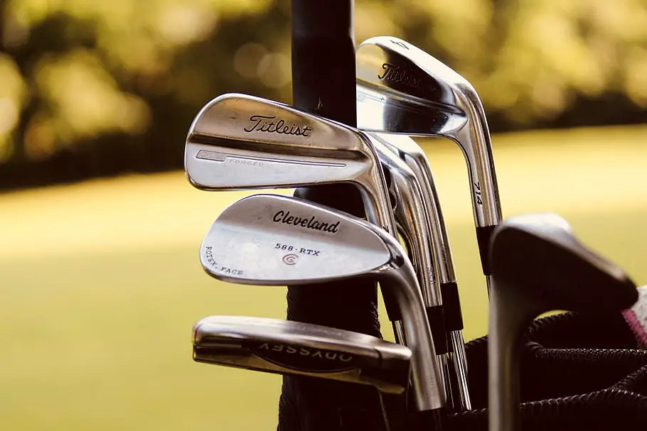 Best Golf Clubs for Beginners Buyers Guide
