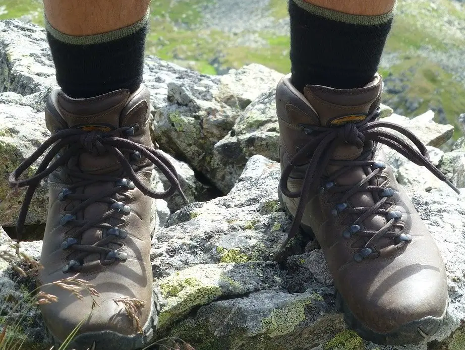 How Hiking Boots Should Fit Your Feet