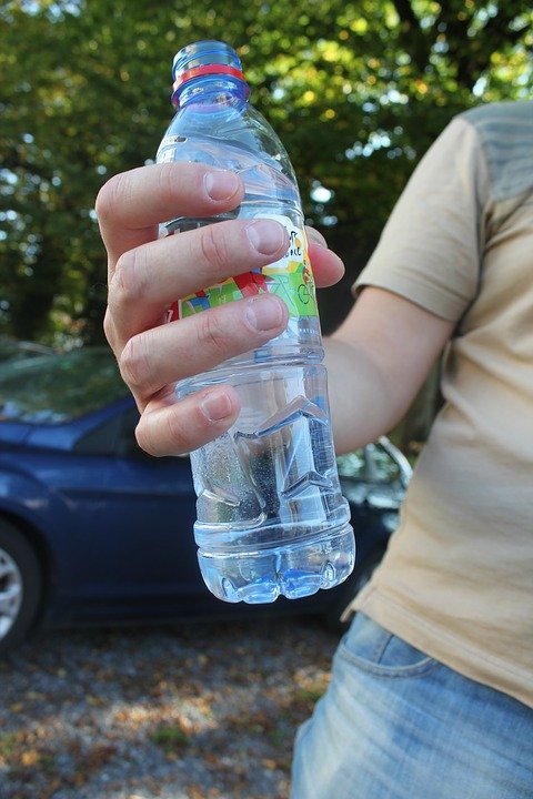 Disposable Water Bottle Best Way To Carry Water While Hiking