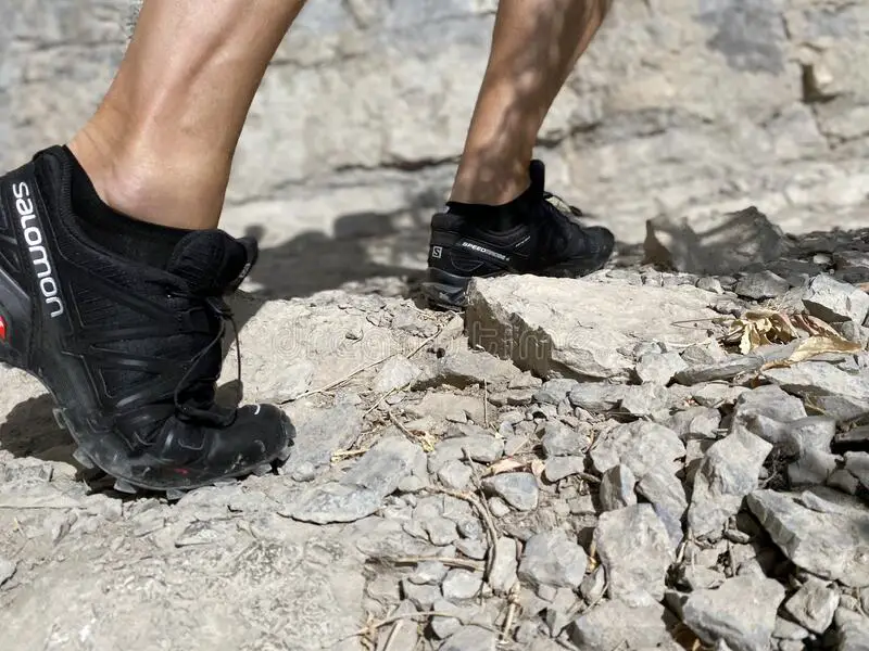 Minimalist Hiking Shoes
