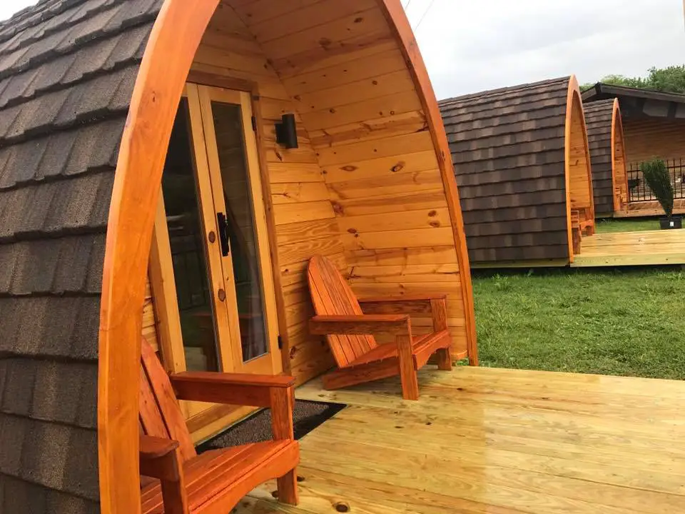 Do Camping Pods Have Electricity at River Ranch Resort