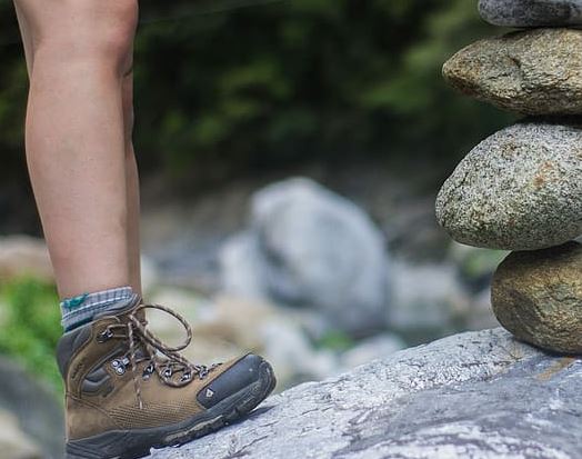 How To Wear Hiking Boots With Shorts