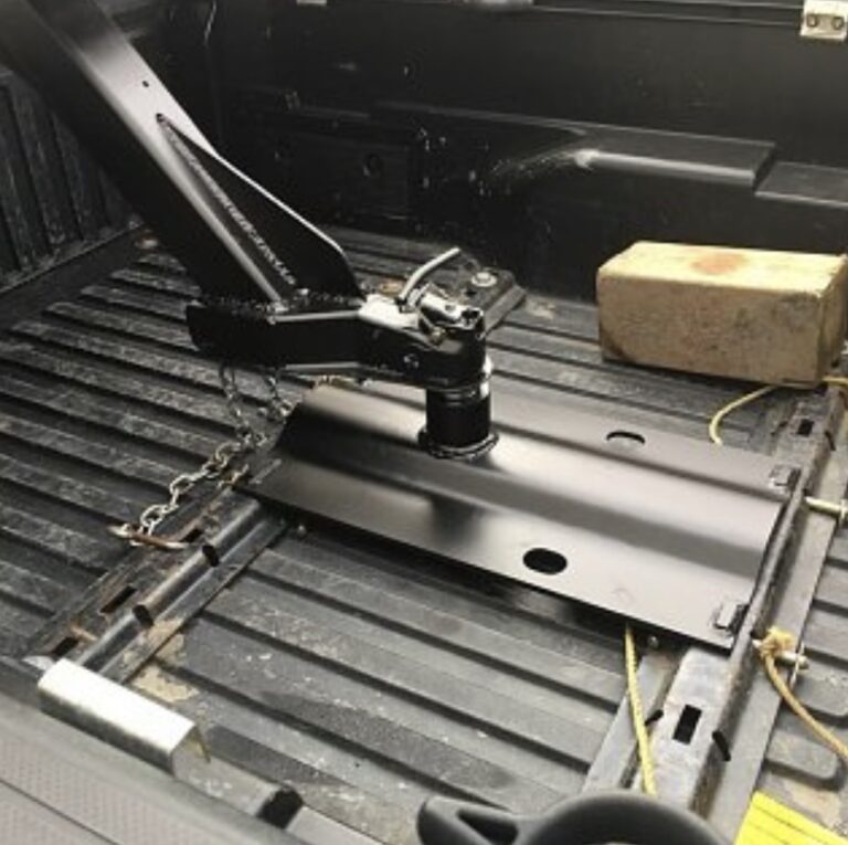 Gooseneck Vs 5th Wheel Hitch What Are The Differences?