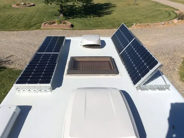 How To Charge RV Battery With Solar Power