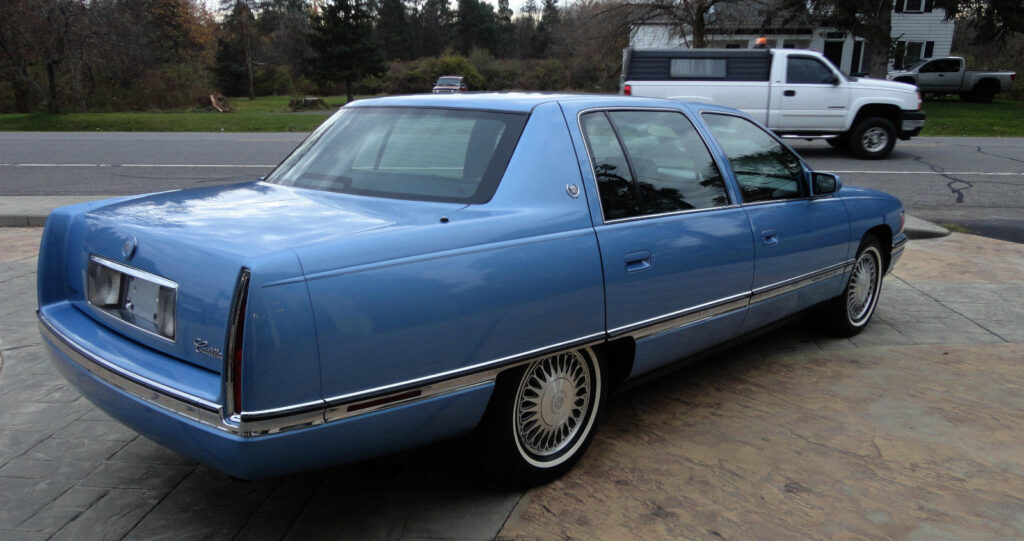 Cadillac Deville Towing Capacity