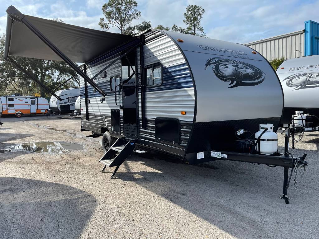 Wolf Pup 18TO Exterior Awning