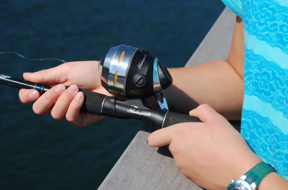 how to line a fishing pole