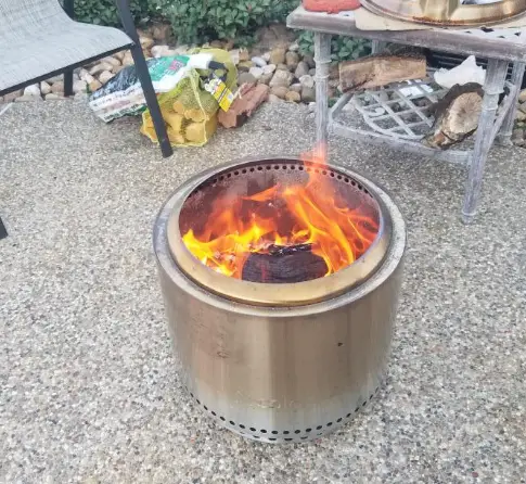 fire burning in solo stove