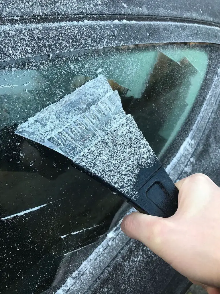 windshield ice scraper